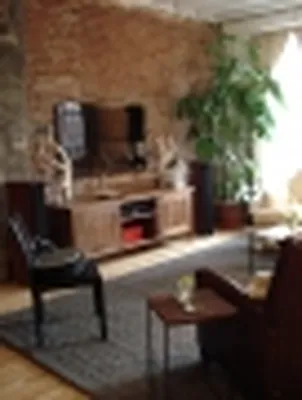 Rented by The Maverik Group LLC | media 34