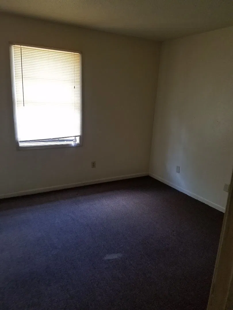 3122 Vally Street Apartments — Photo 1