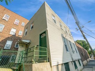 3908 Hudson Ave, Union City, NJ 07087