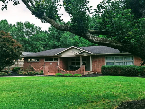 11223 Timbergrove Cir, Pound, VA 24279