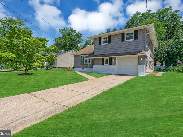1023 Chelten Pkwy, Cherry Hill, NJ 08034
