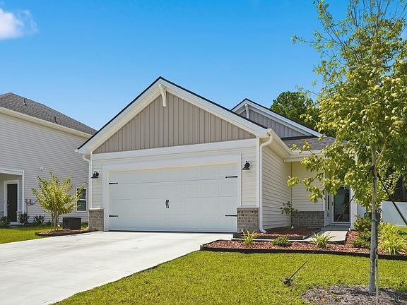2nd image of 1105 Lauryn Oak Loop