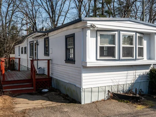 60 Polly Ann Park, Dover, NH 03820