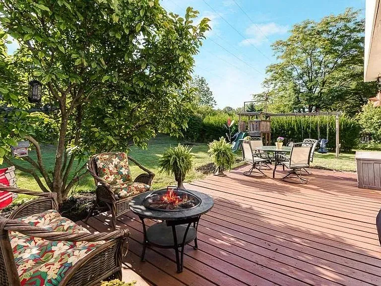 6466 Ponset St — Photo 33