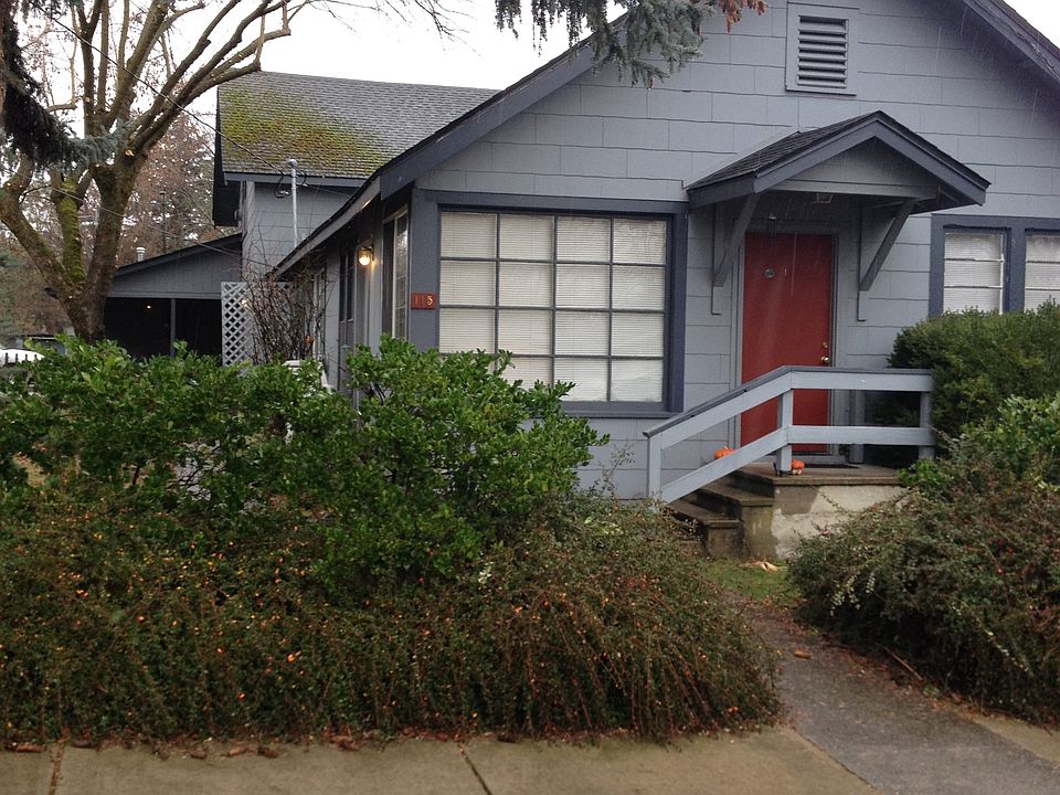 1st image of 115 Lincoln St APT 4