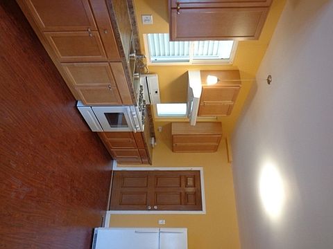 5th image of 8352 S Buffalo Ave #1