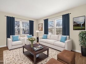 257 Valleyview Dr, Dayton, OH