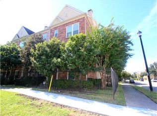 2901 Caroline St, Houston, TX 77004