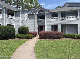 102 Breezewood Dr APT G, Greenville, NC 27858