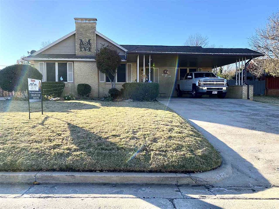 1st image of 806 NW 13th St