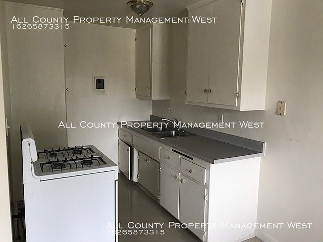 2nd image of 2655 Mountain View Rd APT H
