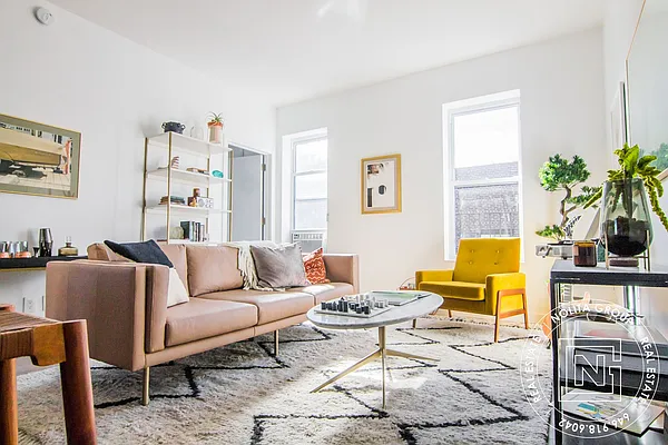 Rented by Nolita Group | media 12