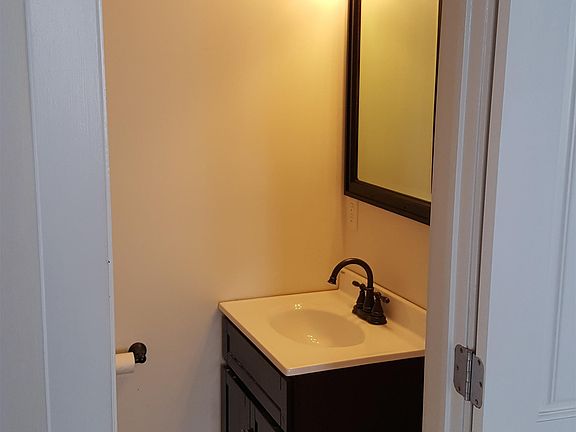 5th image of 2403 N 2nd St