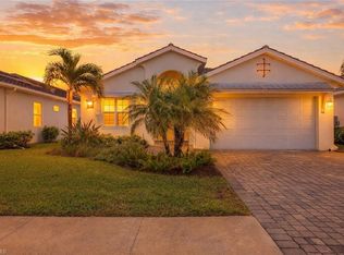 8880 Redonda DR, NAPLES, FL 34114