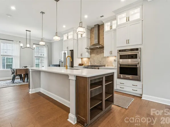 200 Emerson Ave, Charlotte, NC 28204