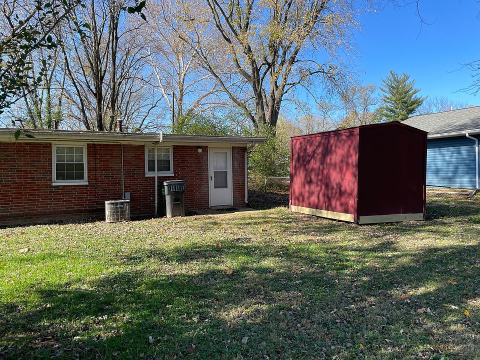 2nd image of 510 Monica Dr