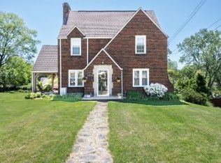 846 Irwin Dr, Pittsburgh, PA