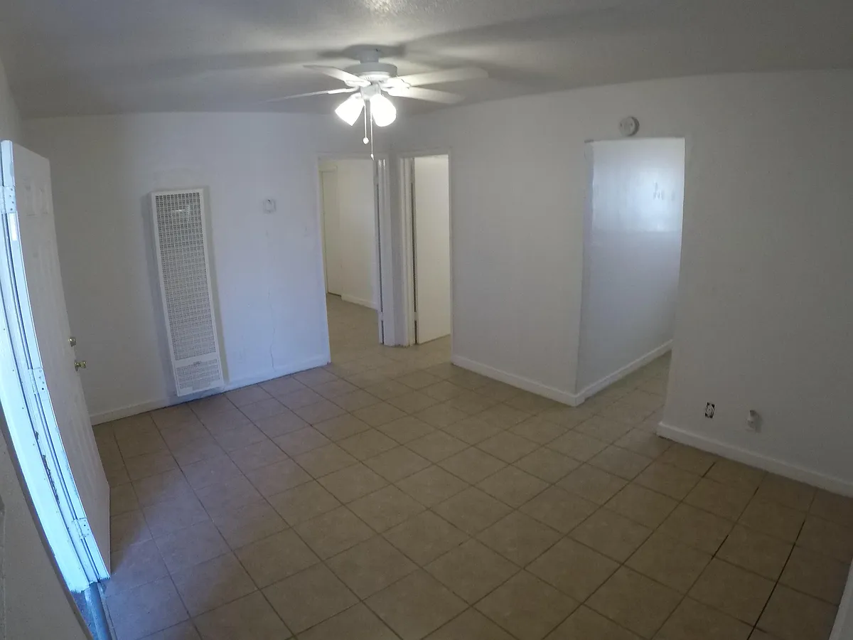 Building Photo - 3515 Fred Wilson Ave #4