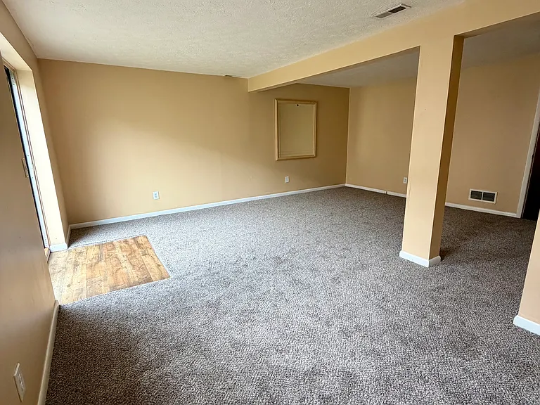 190 Dell St #3 — Photo 15
