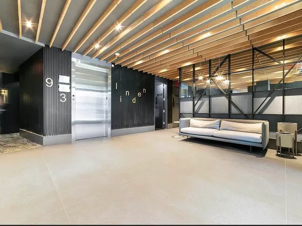 93 Linden Street image 11 of 12