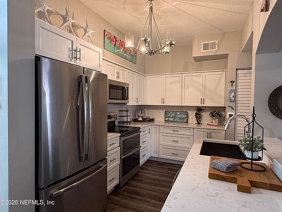 5th image of 10435 MID TOWN Parkway #113