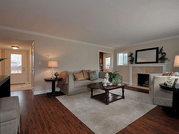 5th image of 3619 Justine Dr