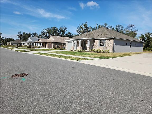 3rd image of 416 SHANNON ESTATES COURT