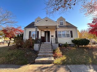 1401 Chambers St, Trenton, NJ 08610