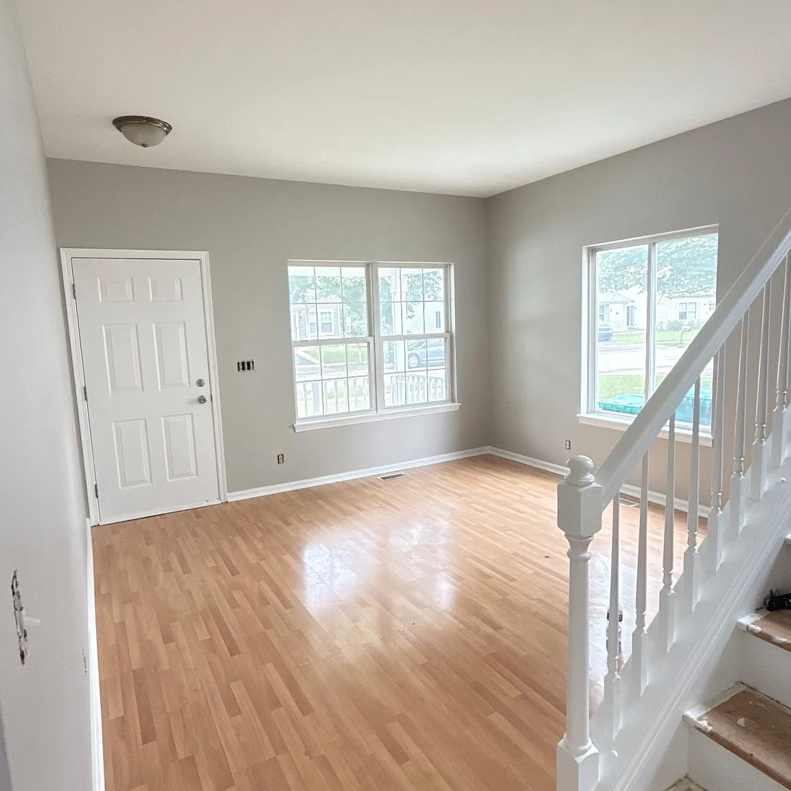 3 bed, 2.5 bath, 1398 sqft, $3,300 — Photo 3