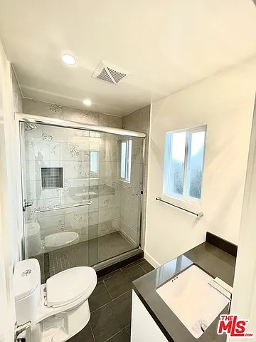 1157 Horn Ave #3 — Photo 37