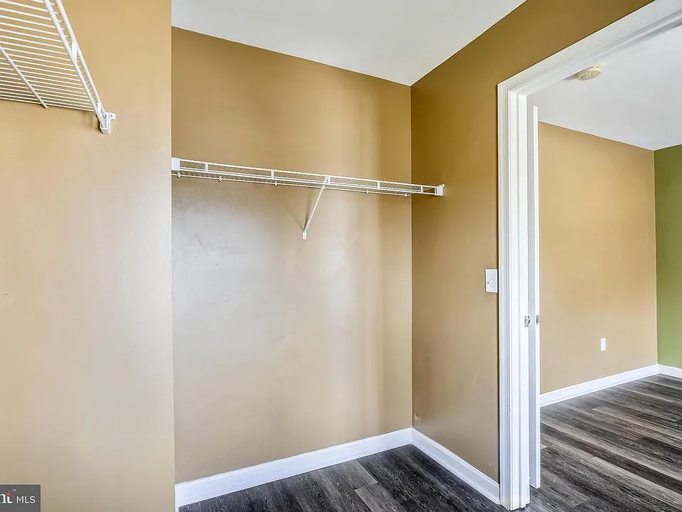 1205 Stevenage Ct