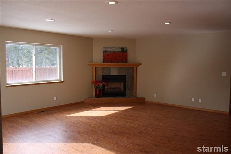 1st image of 2204 Cornelian Dr