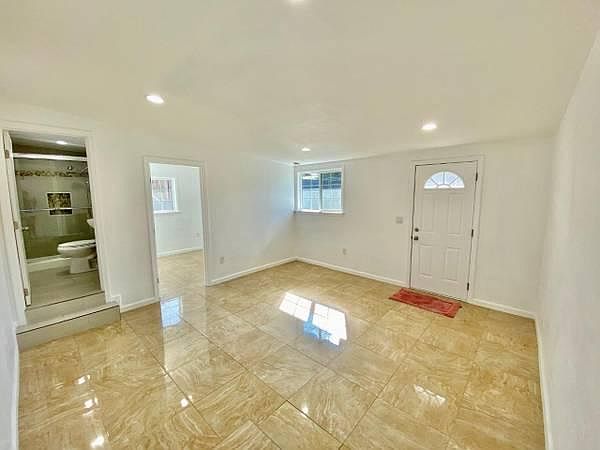 1st image of 1944 Panama Ave #1