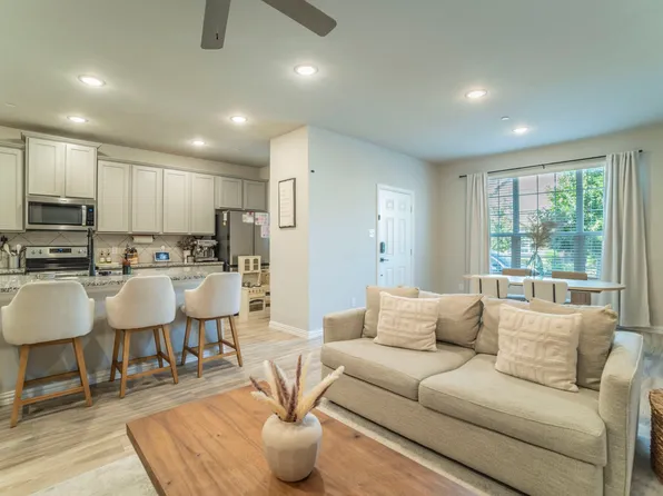 1260 Jones Trl, Lewisville, TX 75077