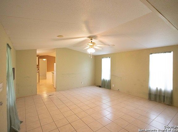 5th image of 866 County Road 304