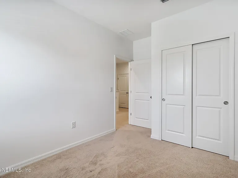 280 Anthony Dr — Photo 29