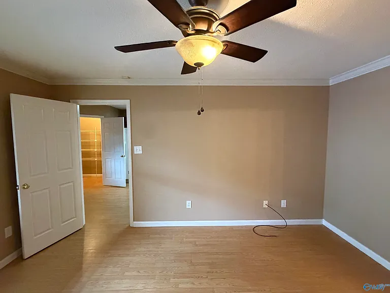 1524 Forestview Dr SW — Photo 16
