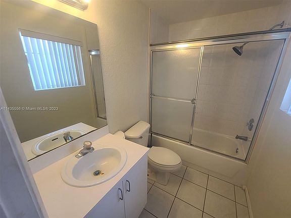 5th image of 2020 Taylor St APT 5C