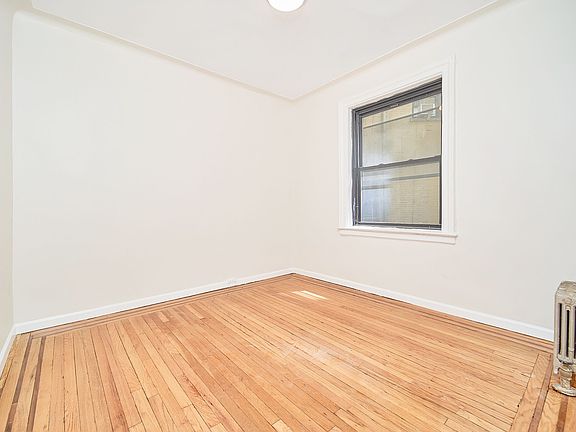 2nd image of 736 W 173rd St APT A4