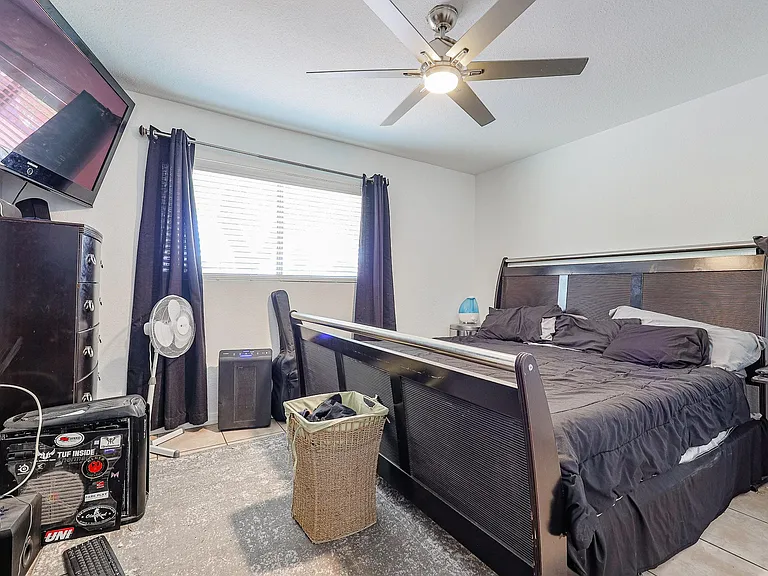 2318 N 84th Pl — Photo 36