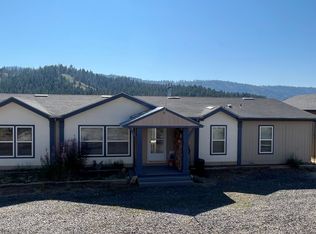 131 Skidoo Pl, Cascade, ID 83611
