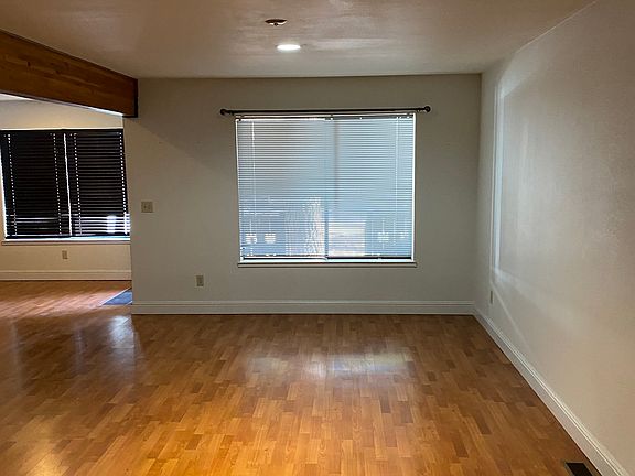 3rd image of 2613 William Ave