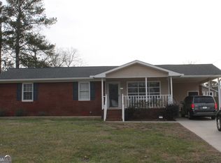 202 Plantation Ave, Cedartown, GA 30125