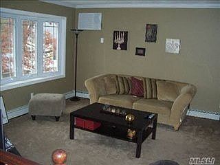 5th image of 10 Gina Ct