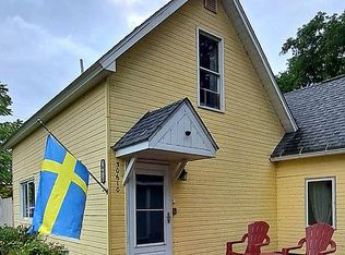 30610 Park St, Lindstrom, MN 55045