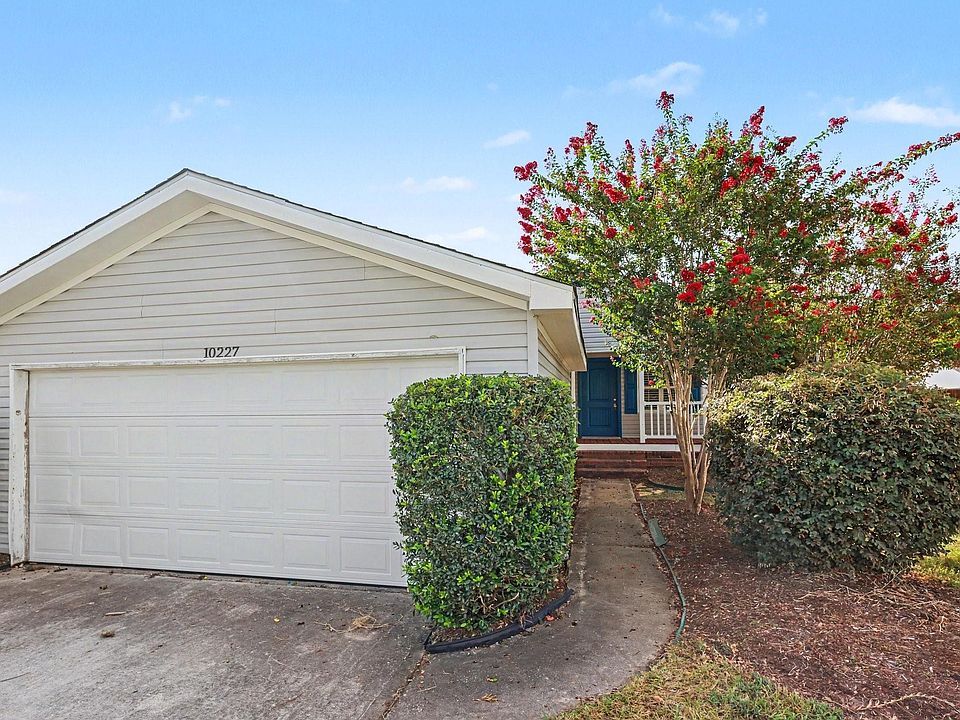 1st image of 10227 Berrybriar Ln