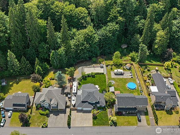 3rd image of 15204 197th Street E