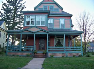 95 Pearl St, Holyoke, MA 01040