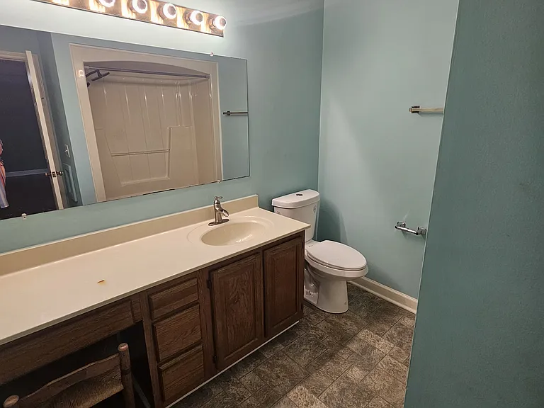 6902 Persimmon Pl — Photo 7