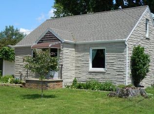 2312 E John St, Appleton, WI 54915